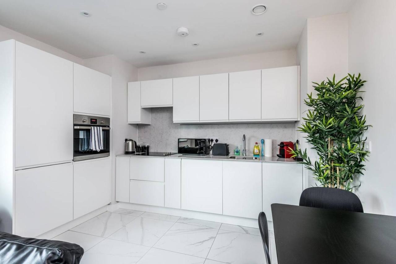 Waterfront Apartment With View Of Liver Building リヴァプール エクステリア 写真